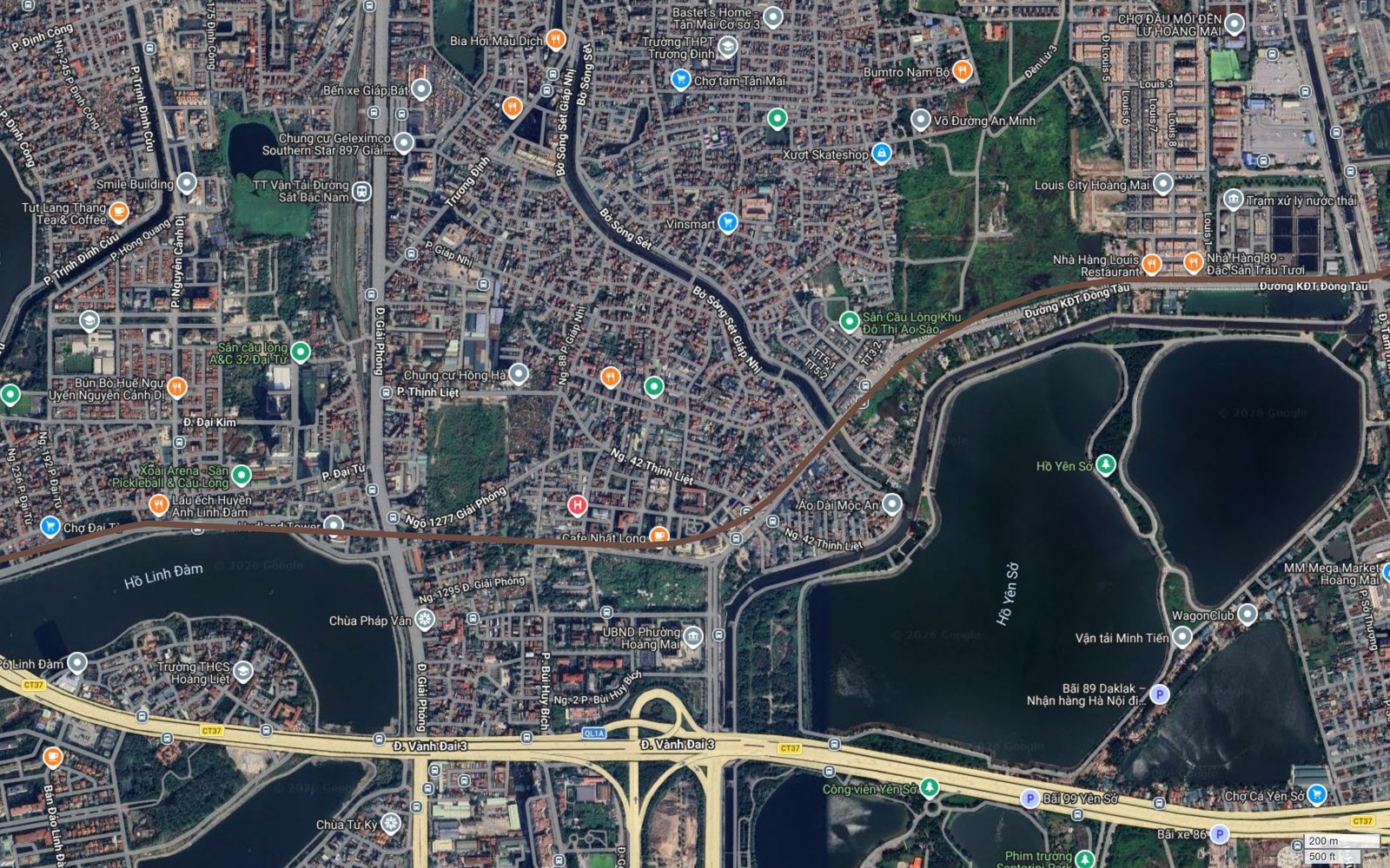 Tuyến metro số 7 Hà Nội qua khu Đền Lừ và Ao Sào, chạy dọc bờ bắc hồ Yên Sở tại Hoàng Mai